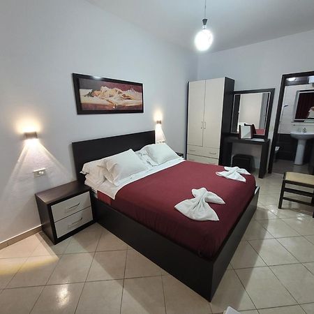 Haris Hotel วญอเรอ ภายนอก รูปภาพ