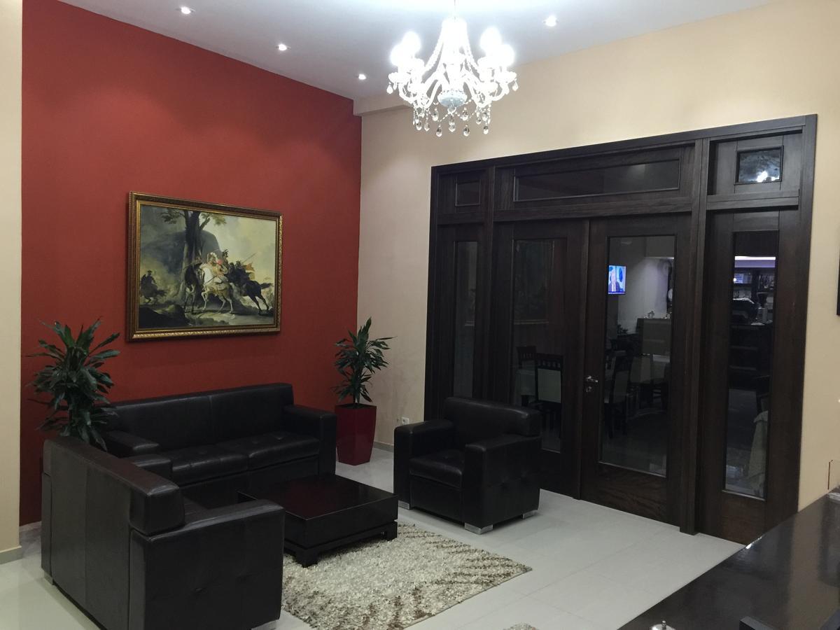 Haris Hotel วญอเรอ ภายนอก รูปภาพ