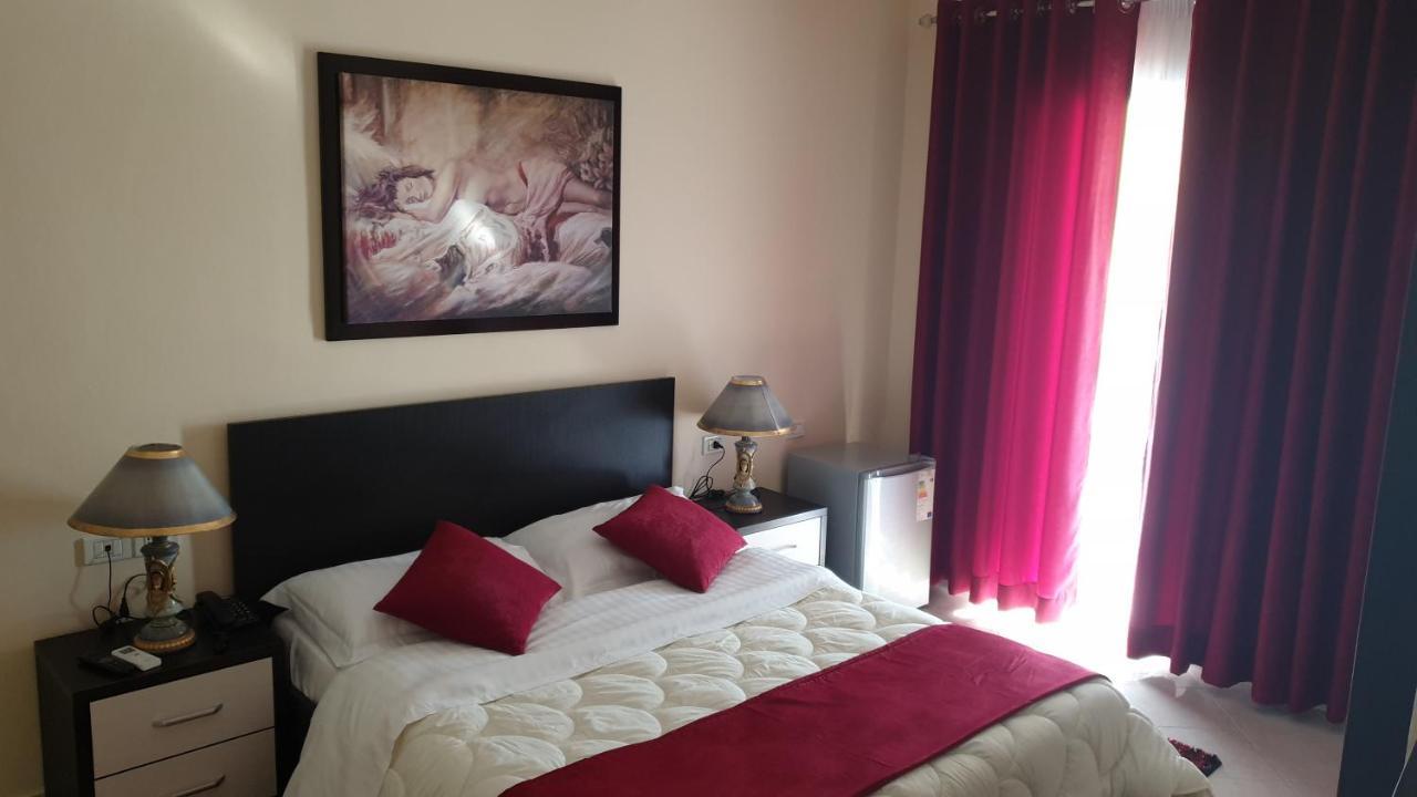Haris Hotel วญอเรอ ภายนอก รูปภาพ