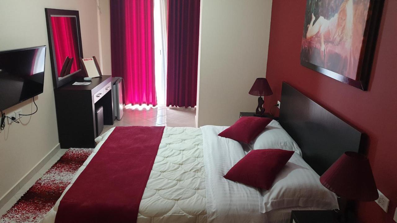 Haris Hotel วญอเรอ ภายนอก รูปภาพ